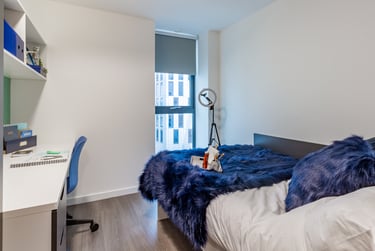 Skyline En Suite - Image 6
